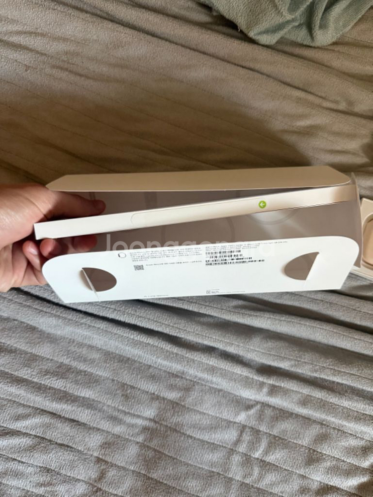 애플워치10 46mm 골드티타늄 gps/셀룰러 풀박--4