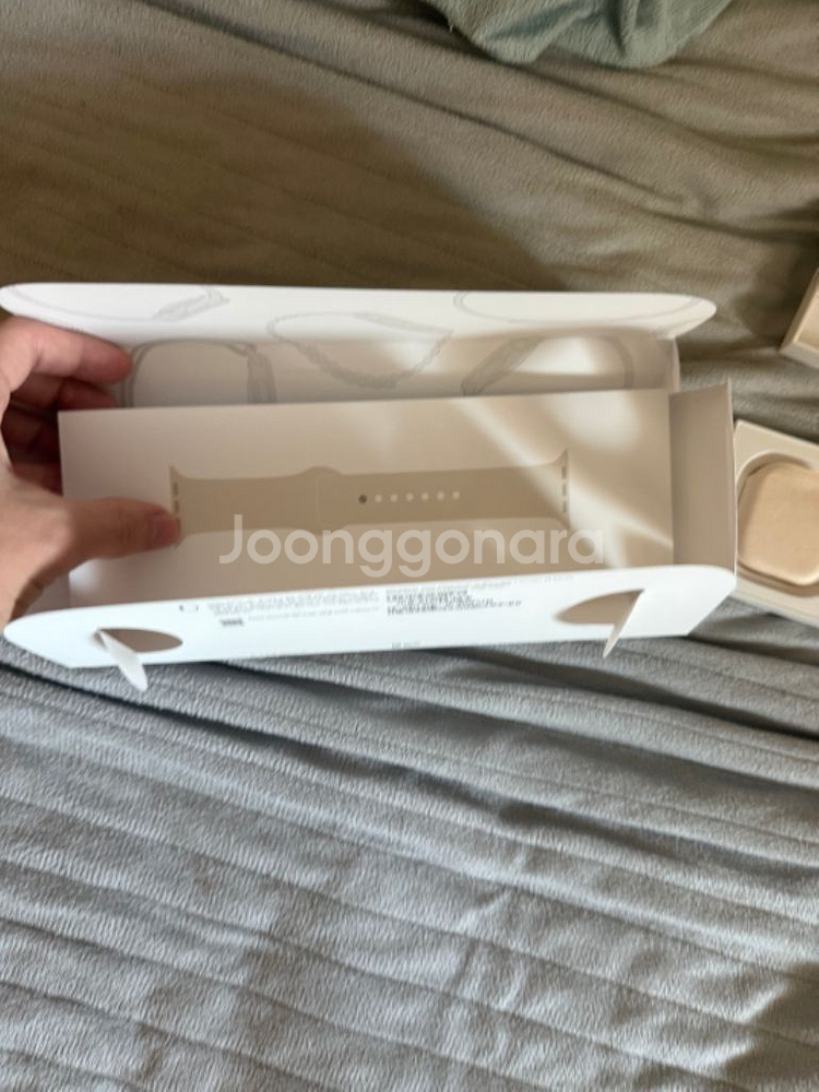 애플워치10 46mm 골드티타늄 gps/셀룰러 풀박--3