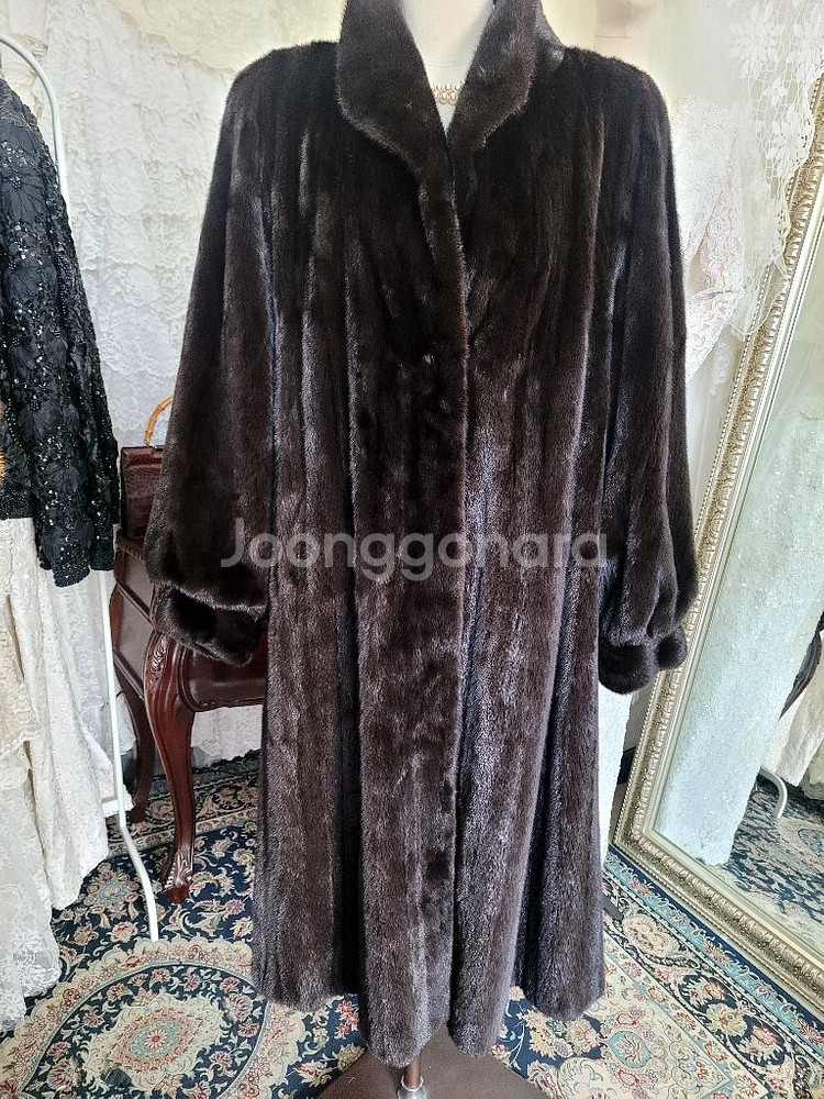(역시즌할인)동우모피 블랙그라마 최상롱밍크 116cm--3