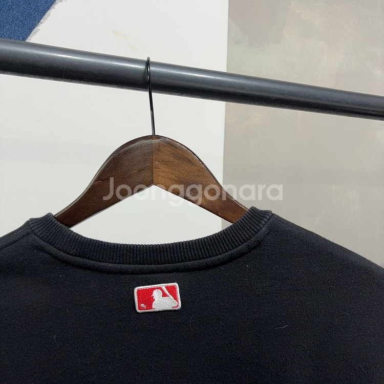 (95) MLB 여성 기모 프린팅 뉴욕양키스 맨투맨--4