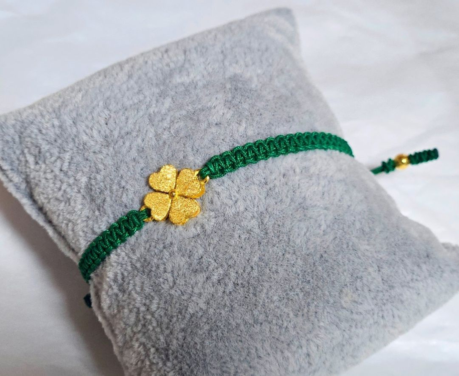 순금팔찌 이미지