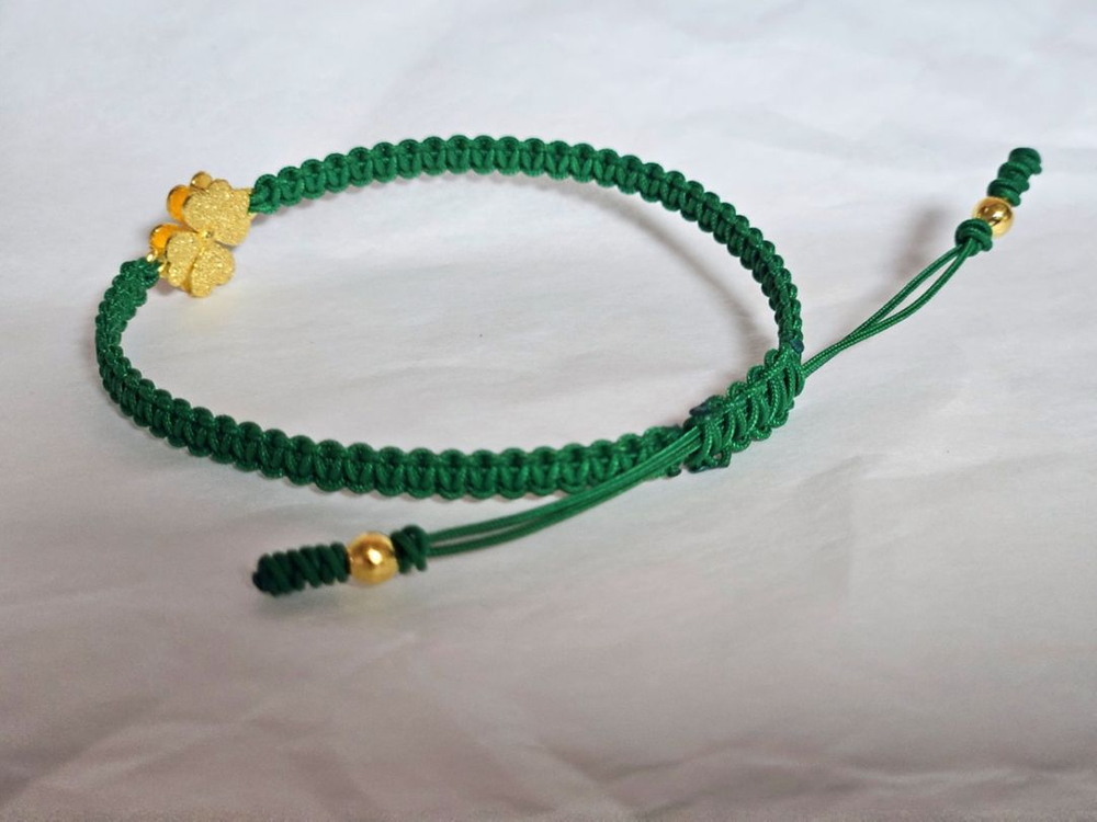 순금팔찌 이미지