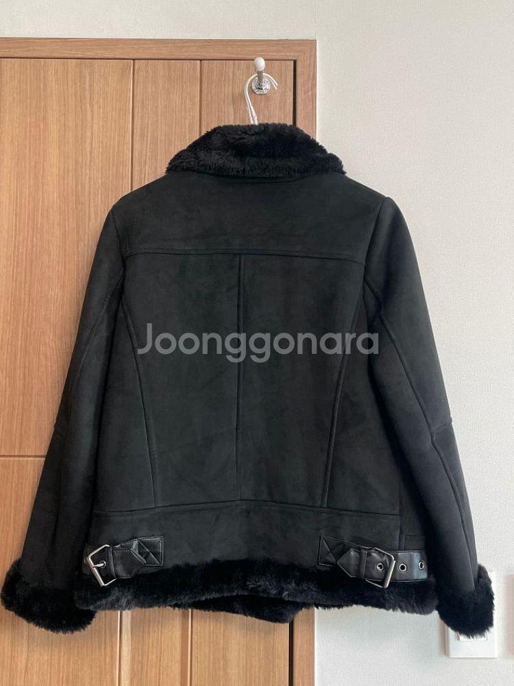 비지트인뉴욕 무스탕 라이더 55사이즈 (배송비포함)--1