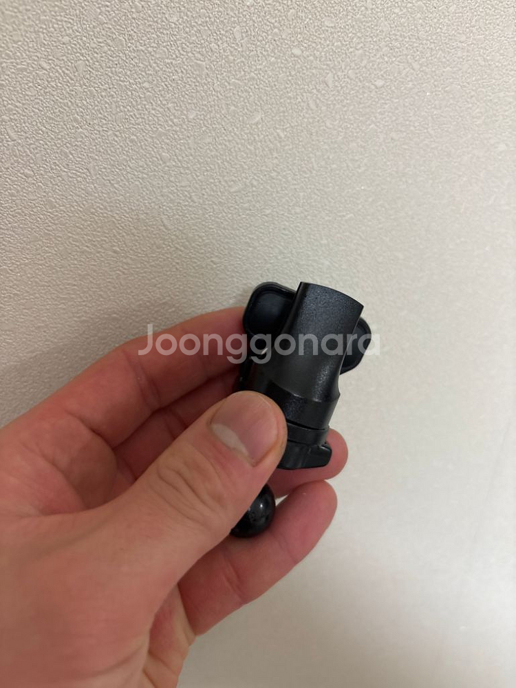 이팟 맥세이프 차량용 거치대 고속 무선충전--1