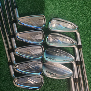투어스테이지 V300 4세대 9pcs 아이언