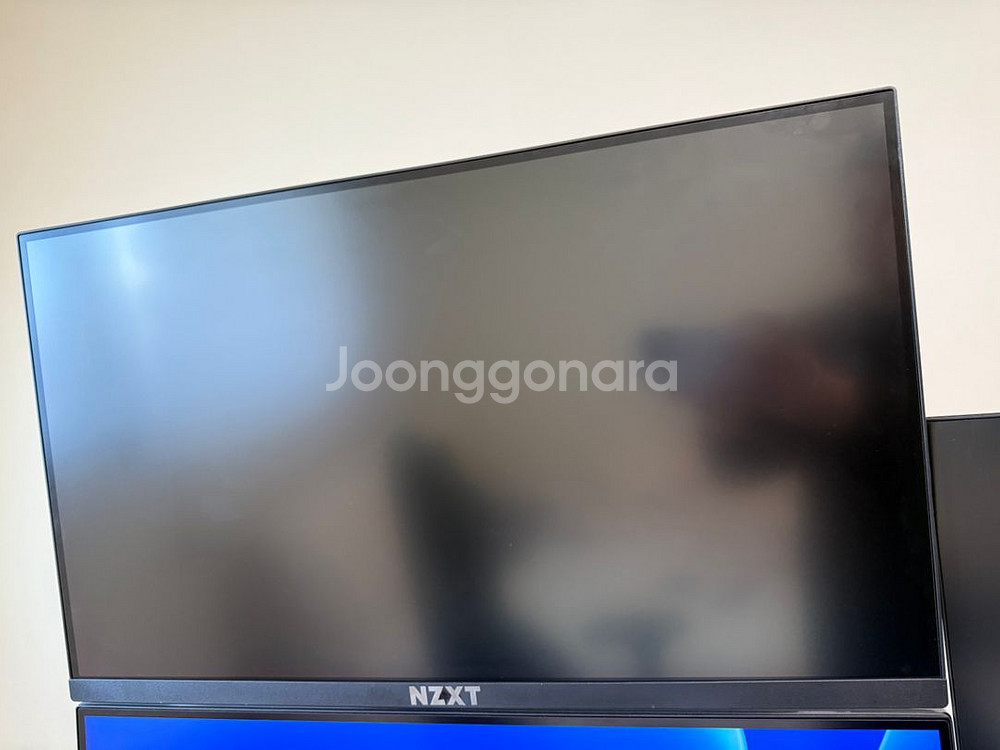 lg 27uq850 팝니다--1