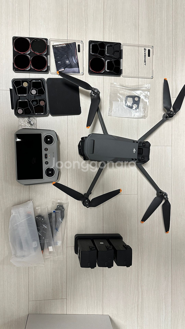 DJI Mavic 3 Pro 플라이 모어 콤보--1
