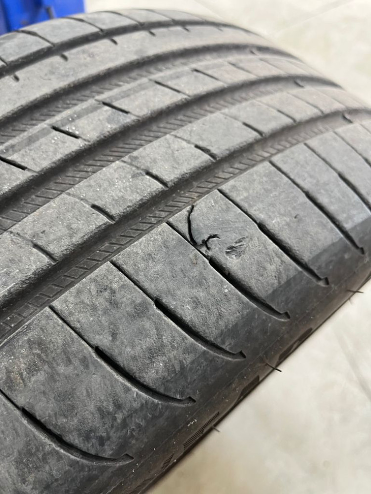 굿이어 이글 F1 245 40 19 275 35 19--6