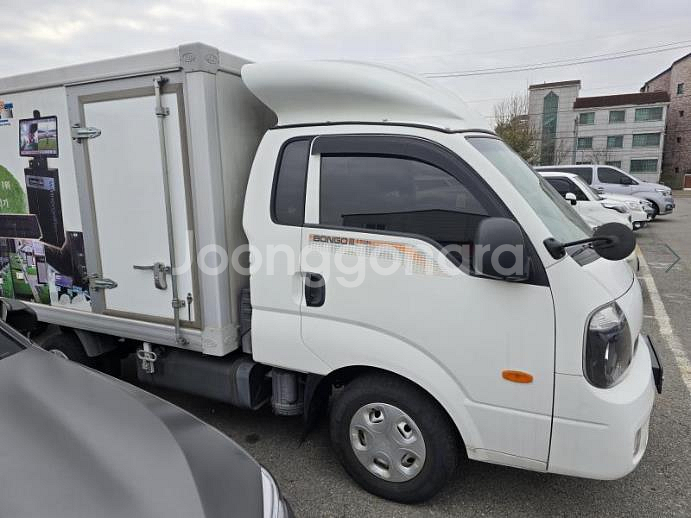 @13년식 봉고Ⅲ화물 내장탑차 1톤 킹캡 전국최저가격--1