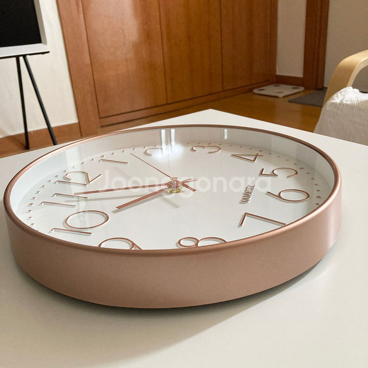 고급스러운 무광로즈골드 무소음 벽시계 30cm(미개봉)--2