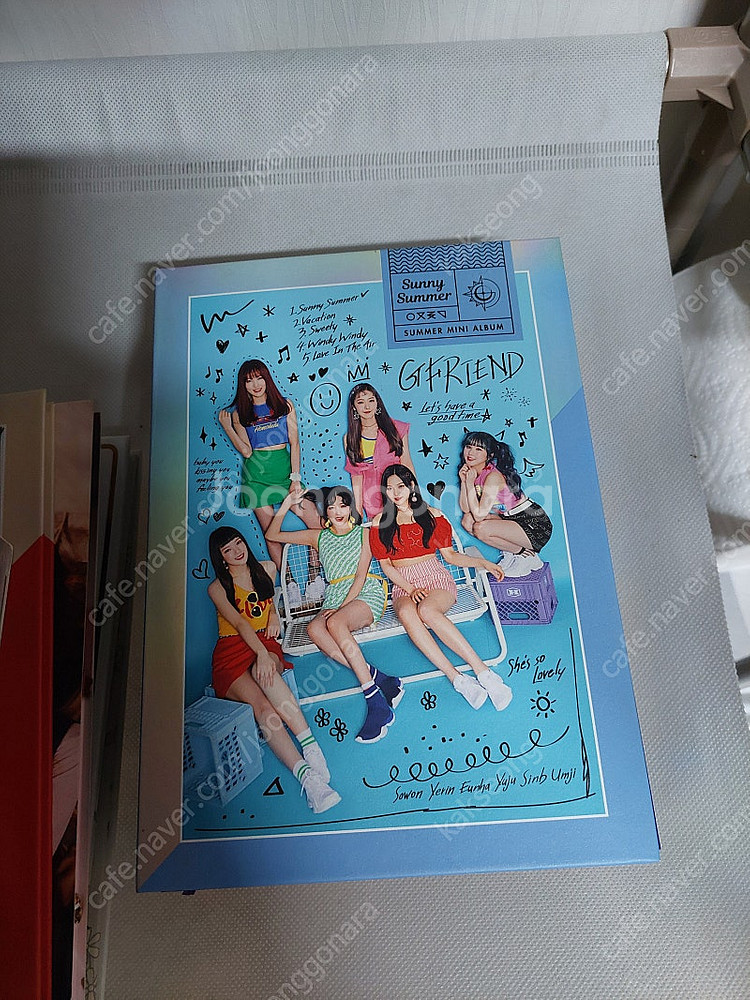 여자친구 굿즈 팝니다 떨이요!--2