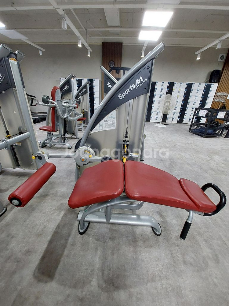 급처분 헬스장 폐업으로 싸게 헬스기구 판매합니다.--8