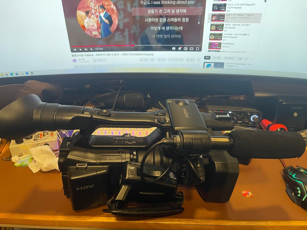 Sony hvr-z7n 카메라 캠코더 이미지