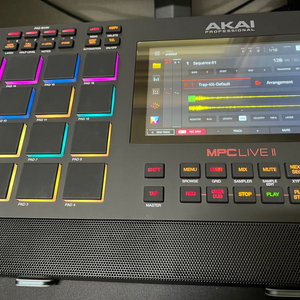 AKAI MPC LIVE II