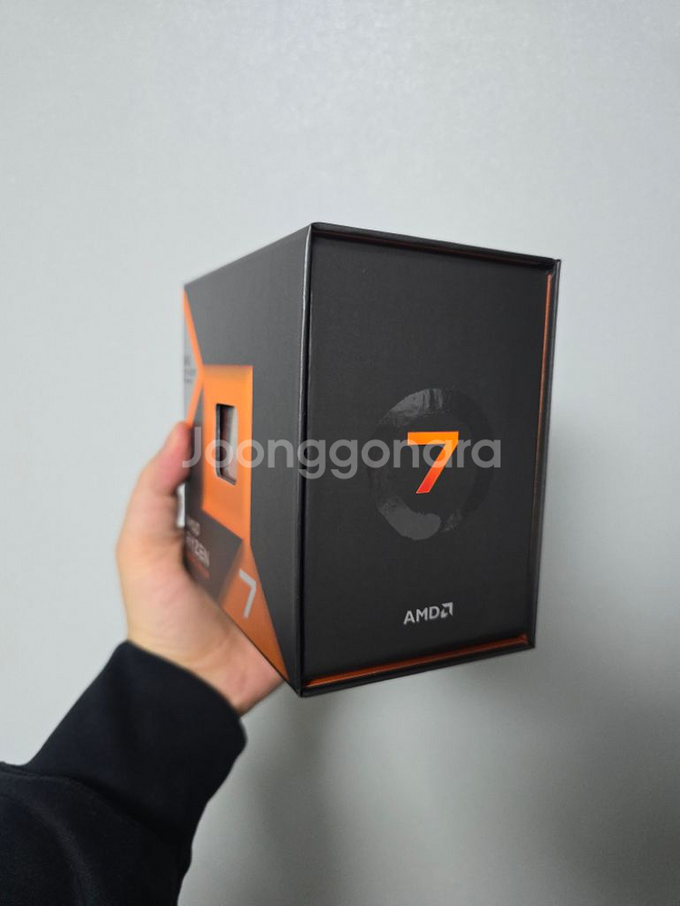 cpu AMD 7800X3D(영수증인증가능)--1