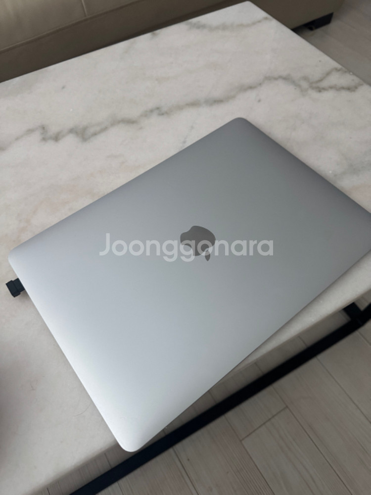 맥북에어 m1 256/16gb 애플케어11월 풀박 급매--2