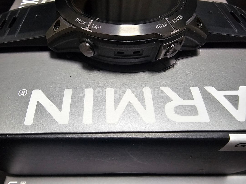 가민 에픽스 프로 51mm 카본그레이DLC 티타늄 블랙--3