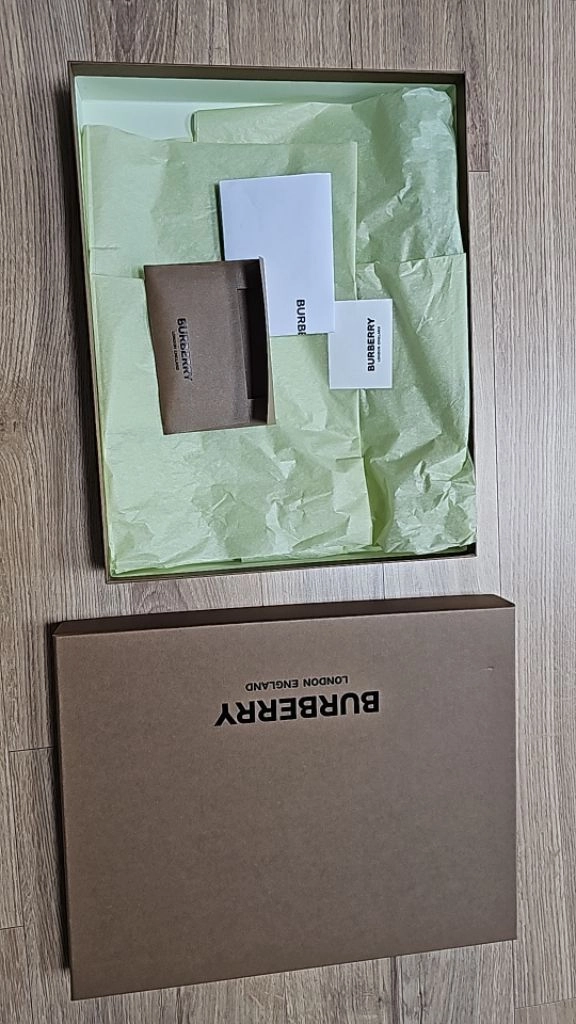 버버리 키즈 판초 M. 버버리 울체크 이미지
