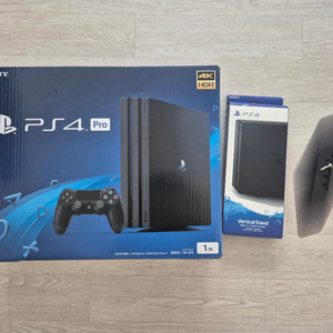 ps4 pro 7017B 팝니다