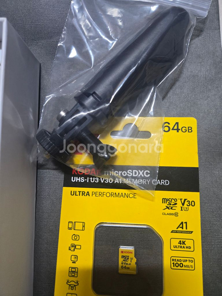 인스타 360 go2, 64g 카메라 팝니다--1