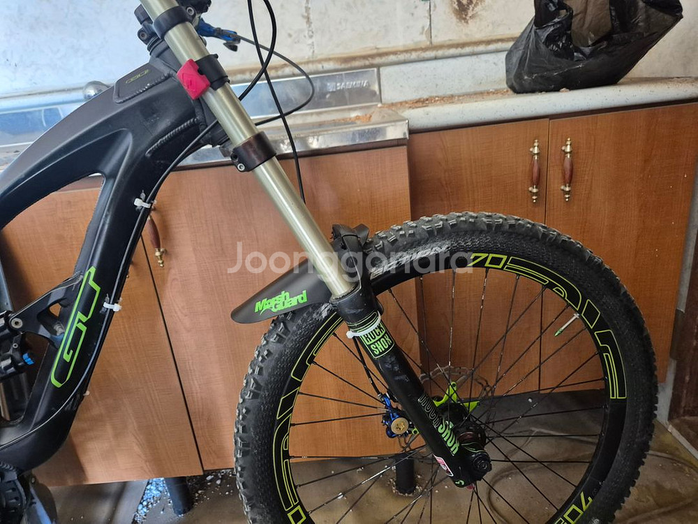 GT Ruckus 2011 다운휠 mtb자전거 풀샥--1