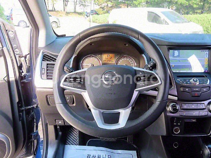@17년식 뉴 스타일 코란도 C 2.2 2WD RX--7