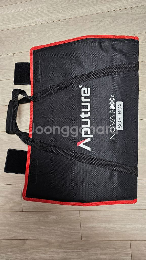 Aputure NOVA P300C 조명--8