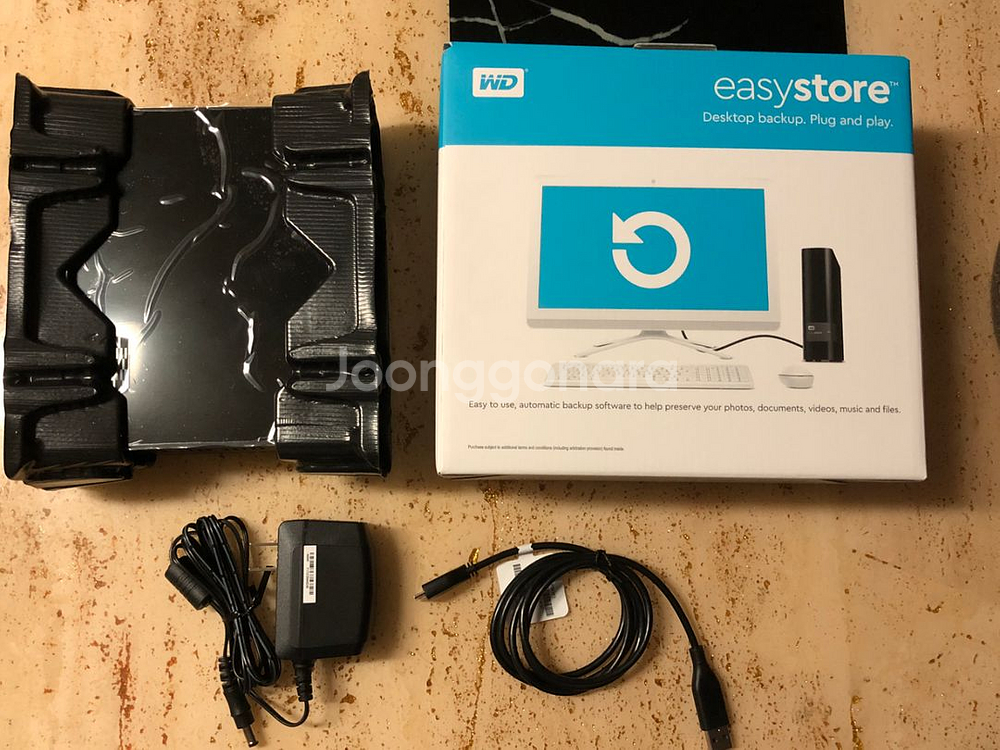 WD easystore(이지스토어) 외장하드--1