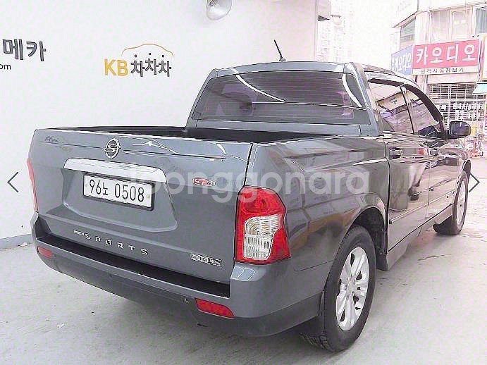 @17년식 더 뉴코란도 스포츠 2.2 4WD CX7--2
