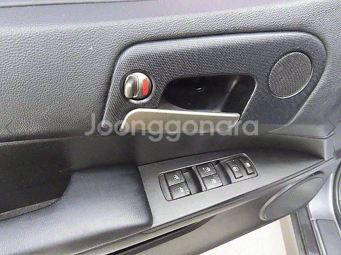 @17년식 더 뉴코란도 스포츠 2.2 4WD CX7--8