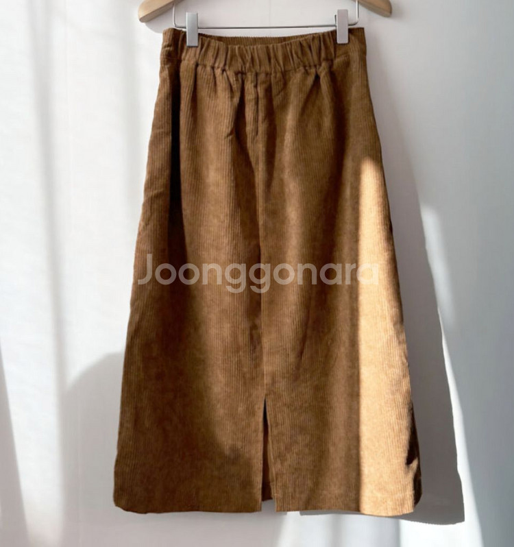 새상품 골덴 치마 뒷밴딩a라인--3