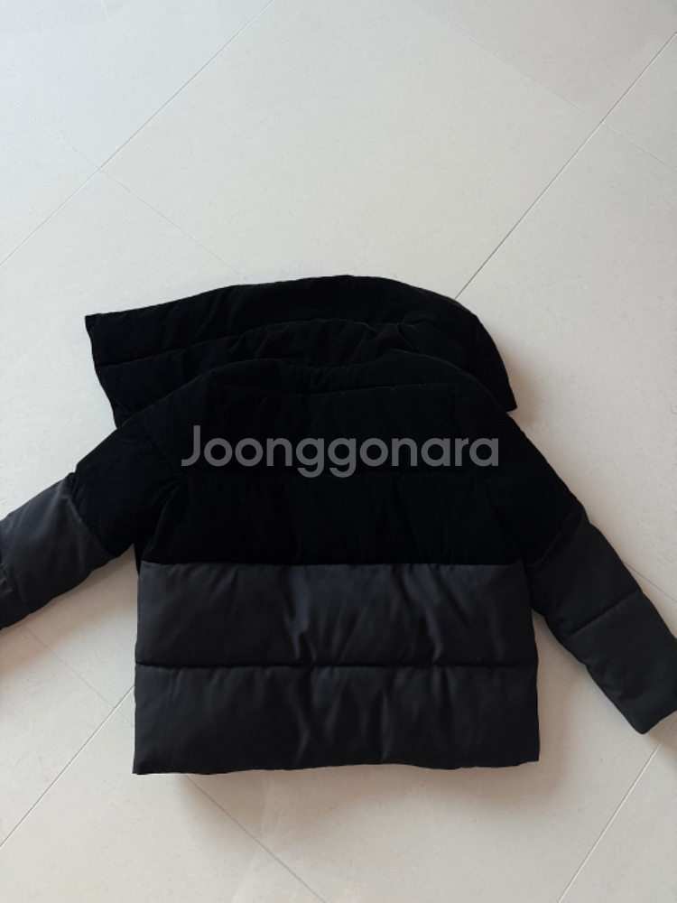 알마니 패딩 아르마니 몽클레어 막스마라 프라다--5
