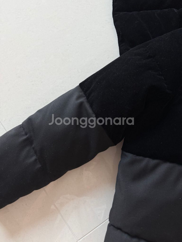알마니 패딩 아르마니 몽클레어 막스마라 프라다--6
