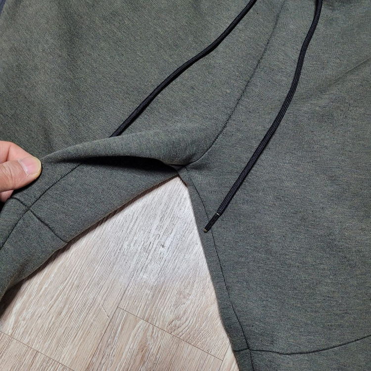 나이키 테크팩 바지 카키 이미지