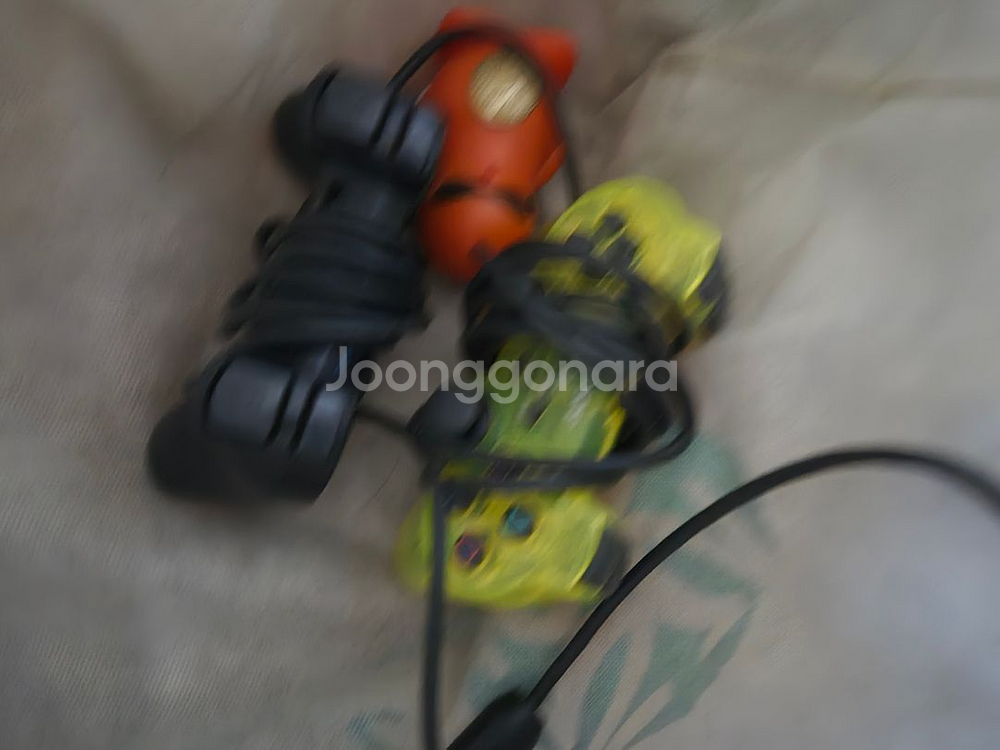 ps2플레이스테이션 본체및 게임cd 팝니다(슬라이쿠퍼)--1