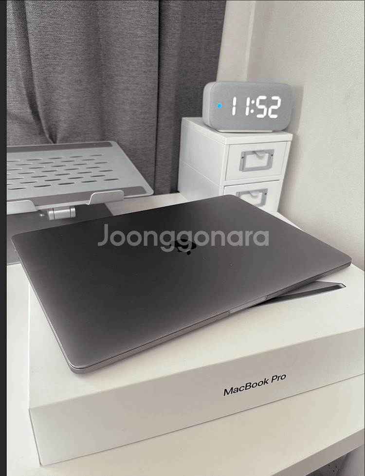 맥북프로 2018 15인치--1