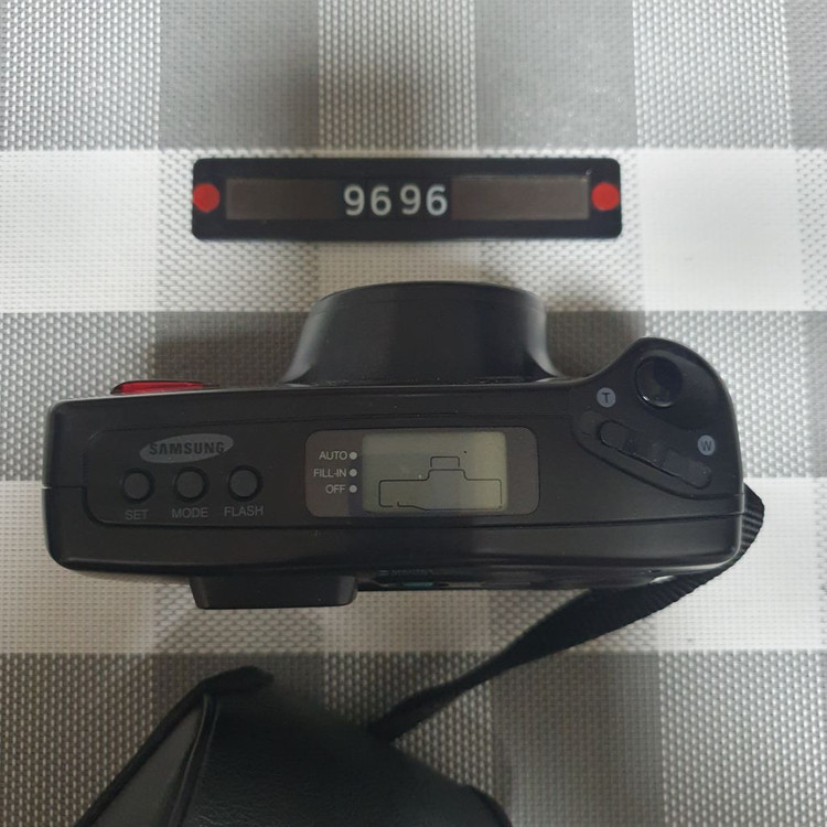 삼성캐녹스 퍼지줌 1050 필름카메라 파우치포함 이미지