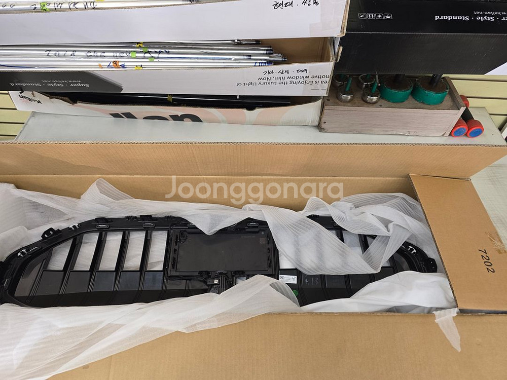 bmw g60 m 아이코닉 글로우 그릴(새상품)--1