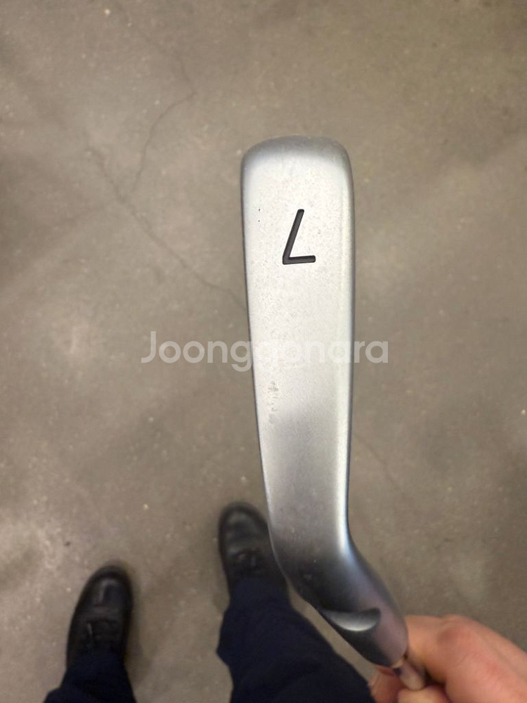 정품 핑 i59 7번아이언 단품 다골s200 팝니다.--1