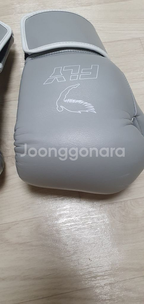 복싱글러브 플라이글러브14온스 그레이--1