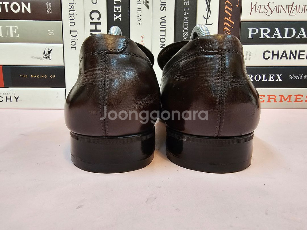 페라가모 남성 로퍼 구두 275--4