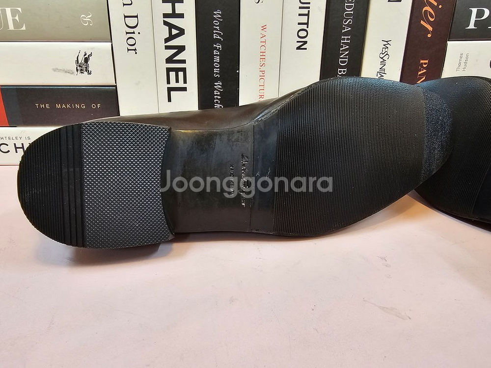 페라가모 남성 로퍼 구두 275--8