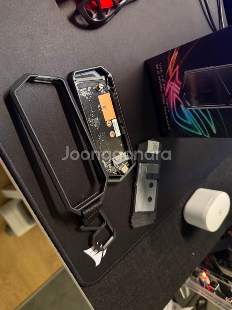 asus rog arion 외장하드 케이스 팝니다--1