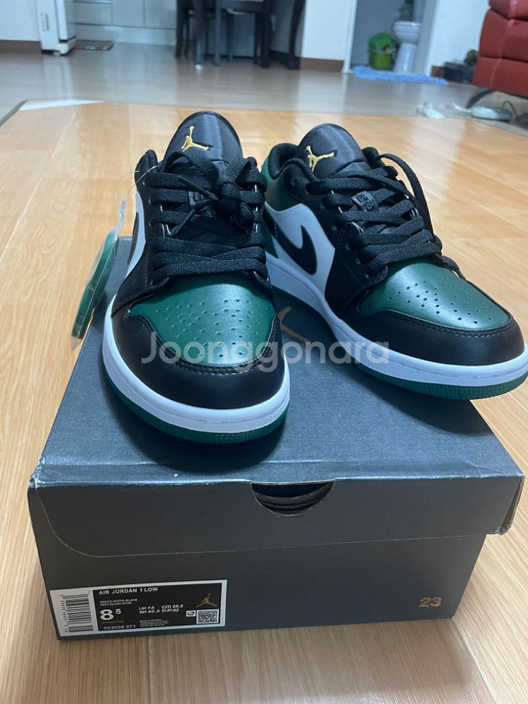 NIKE 에어 조던1 로우 그린토 .260size--1