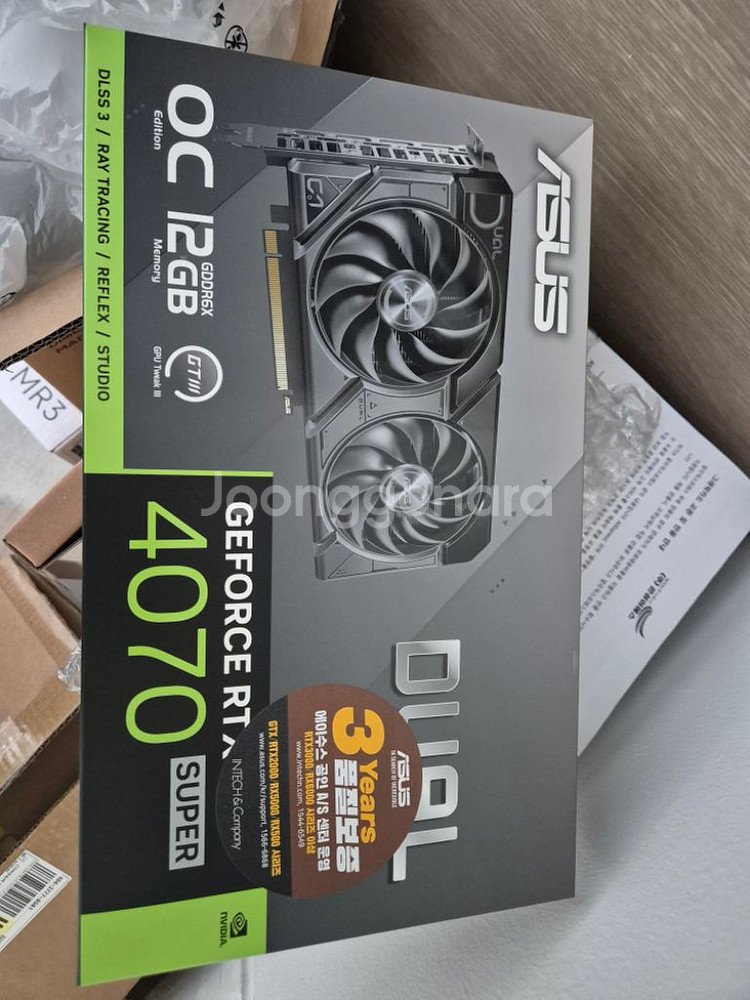 asus 4070super--0