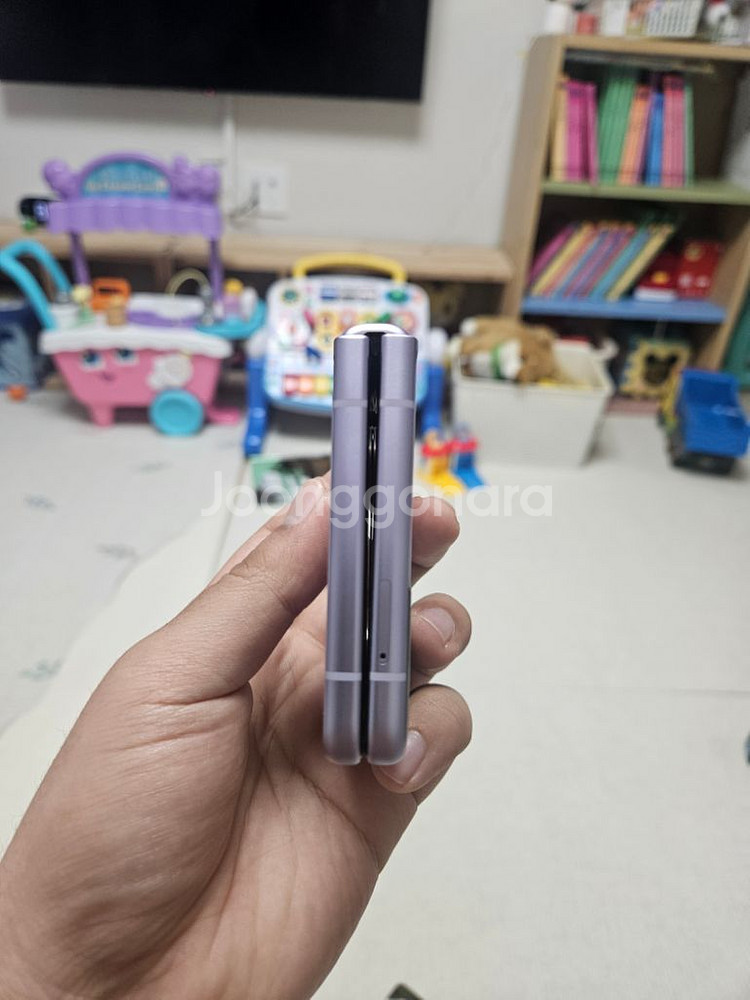 갤럭시z플립3 판매합니다--11