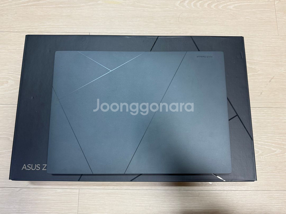 ASUS zenbook14 oled--7