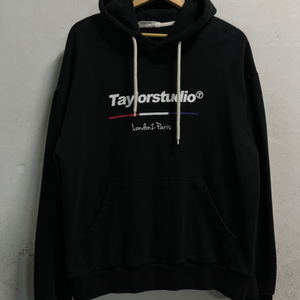 100-105 Taylor studio 후드티