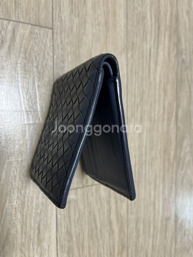 보테가베네타 지갑--3