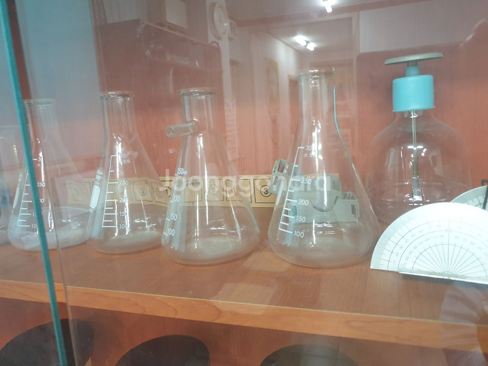 과학 실험실 기자재 다수--6